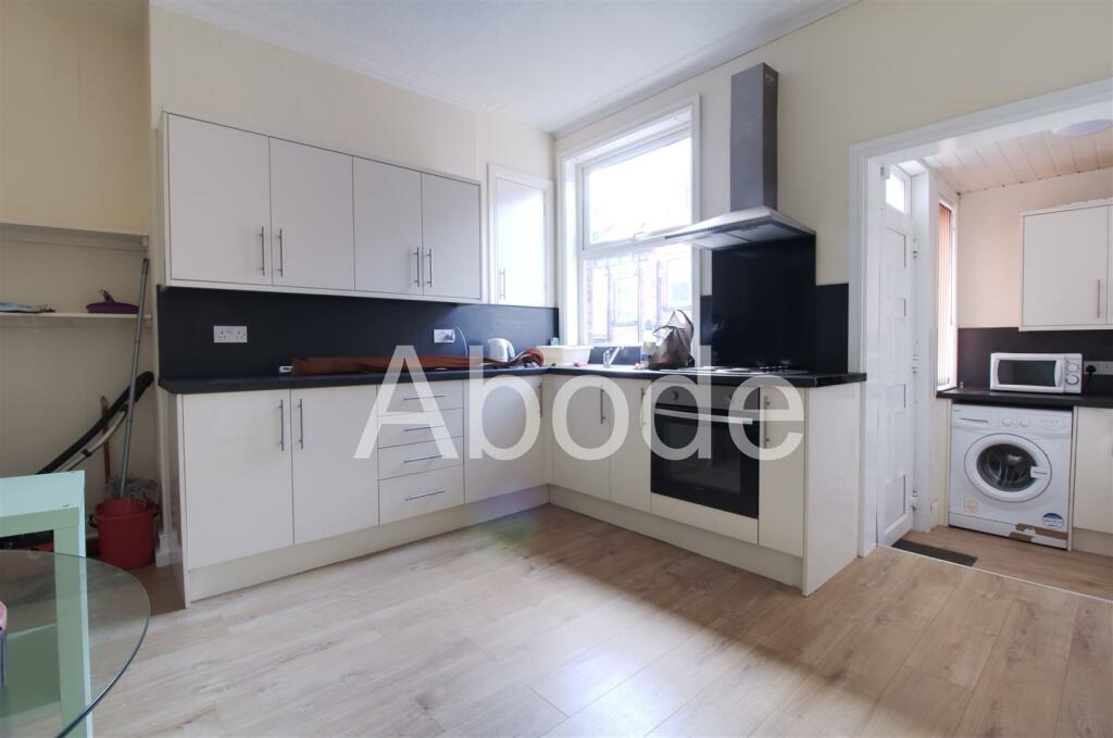 5 bed Detached for rent in Leeds. From Abode - Leeds