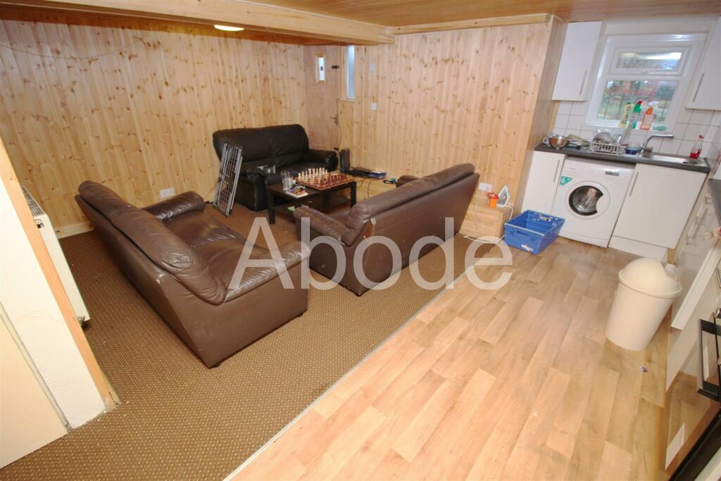 4 bed Detached for rent in Leeds. From Abode - Leeds