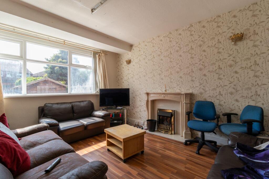 4 bed Detached for rent in Leeds. From Abode - Leeds 4 bed Detached for rent in Leeds. From Abode - Leeds