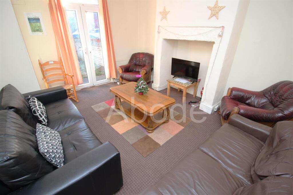5 bed Detached for rent in Leeds. From Abode - Leeds