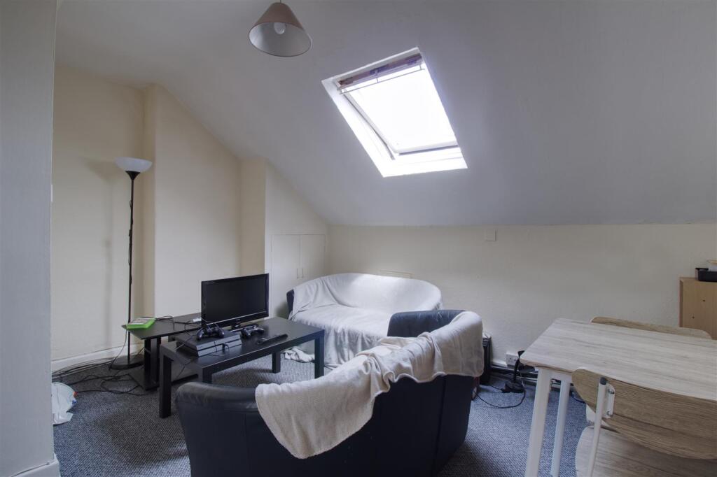 2 bed 1st Floor Flat for rent in Bramhope. From Abode - Leeds