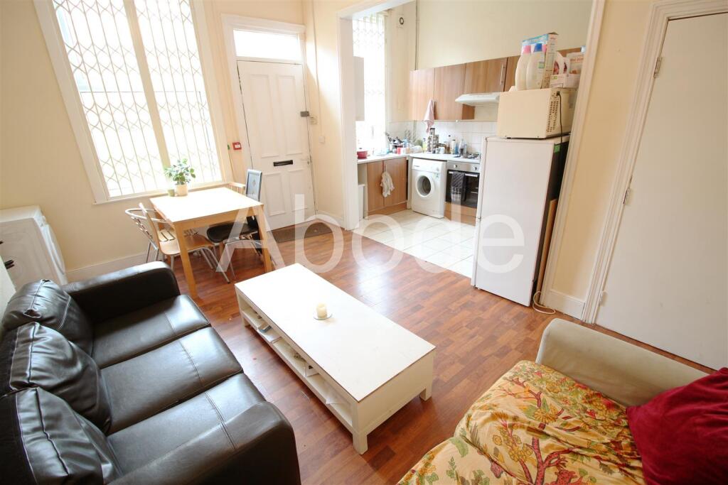 5 bed Detached for rent in Leeds. From Abode - Leeds