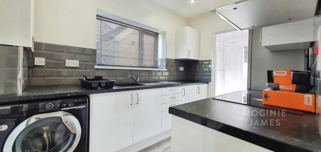 2 bed 1st Floor Flat for rent in Cardiff. From Moginie James - Roath 2 bed 1st Floor Flat for rent in Cardiff. From Moginie James - Roath