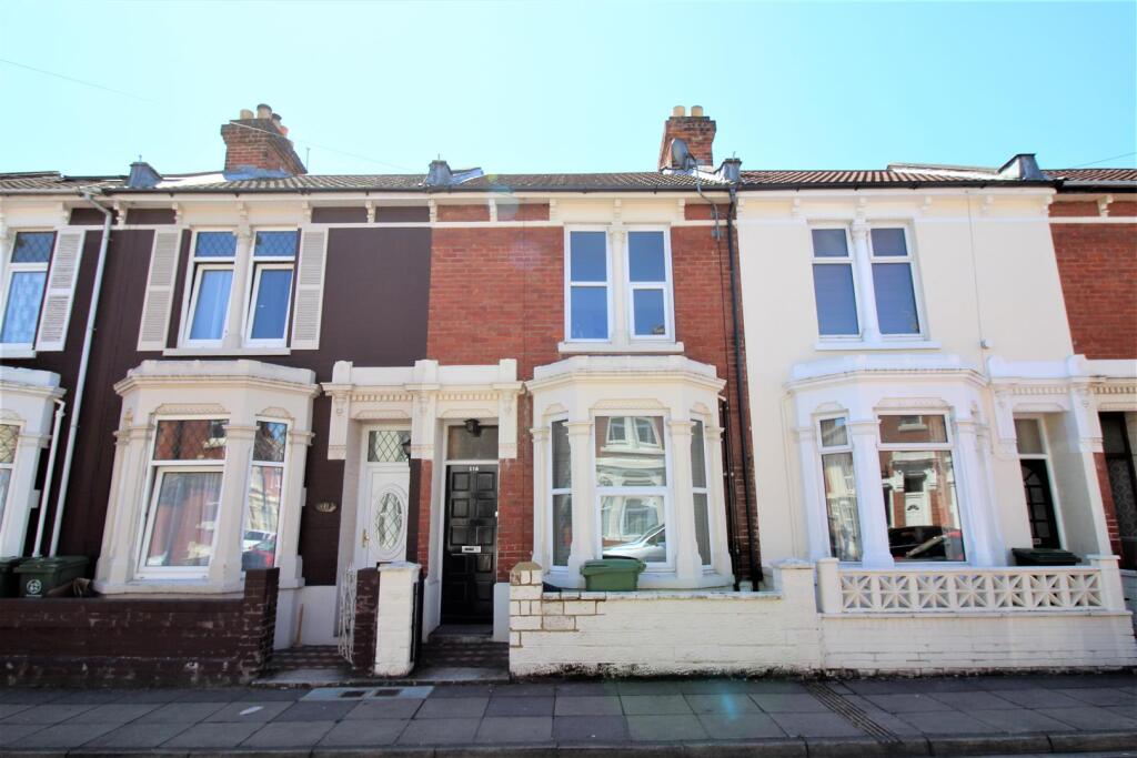 5 bed Mid Terraced House for rent in Portsmouth. From NEXA Properties - Southsea