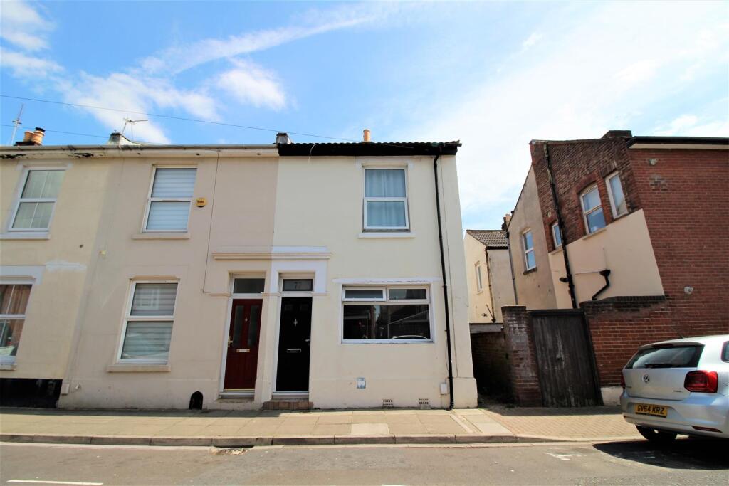 4 bed End of Terrace for rent in Portsmouth. From NEXA Properties - Southsea