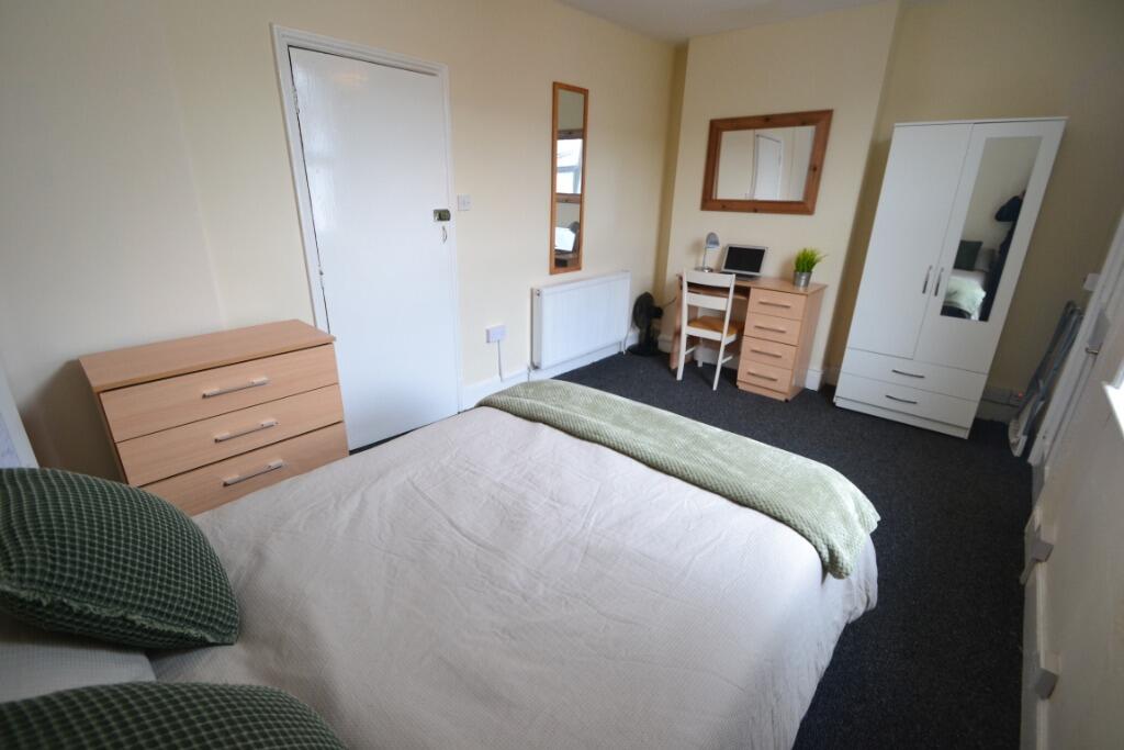 4 bed Semi Detached for rent in Nottingham. From Nicholas Humphreys - Nottingham