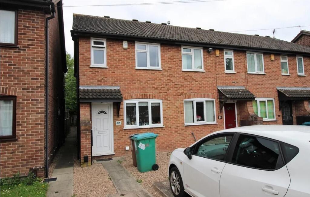 3 bed Semi Detached for rent in Nottingham. From Nicholas Humphreys - Nottingham 3 bed Semi Detached for rent in Nottingham. From Nicholas Humphreys - Nottingham