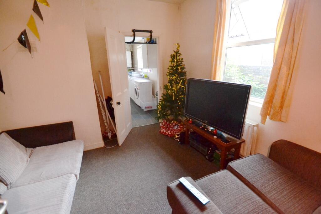 4 bed Detached for rent in Nottingham. From Nicholas Humphreys - Nottingham 4 bed Detached for rent in Nottingham. From Nicholas Humphreys - Nottingham