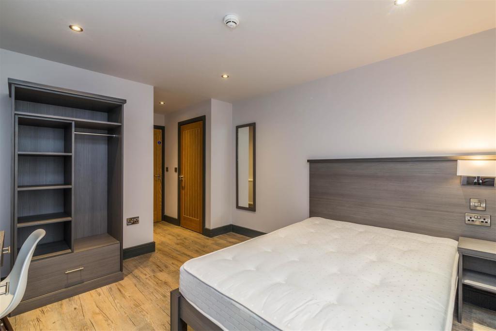 4 bed Apartment for rent in Nottingham. From Nicholas Humphreys - Nottingham 4 bed Apartment for rent in Nottingham. From Nicholas Humphreys - Nottingham