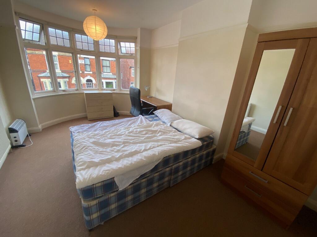 3 bed Semi Detached for rent in Beeston. From Nicholas Humphreys - Nottingham 3 bed Semi Detached for rent in Beeston. From Nicholas Humphreys - Nottingham