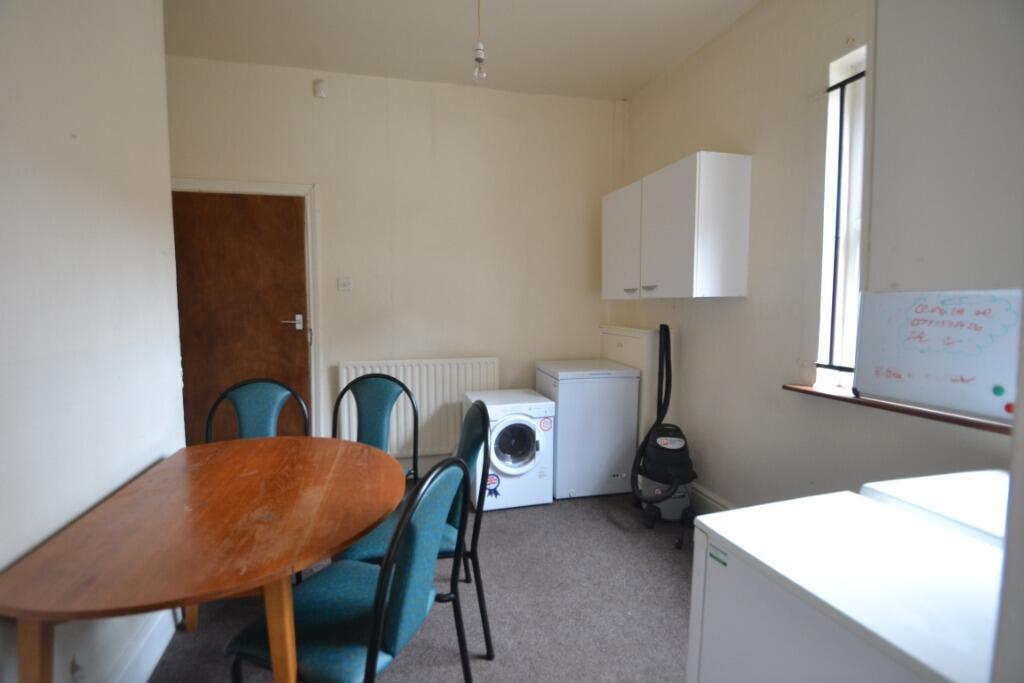 3 bed Semi Detached for rent in Nottingham. From Nicholas Humphreys - Nottingham