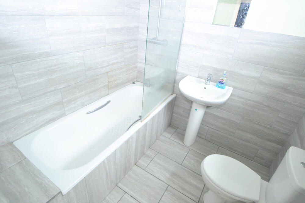 2 bed Mid Terraced House for rent in Nottingham. From Nicholas Humphreys - Nottingham 2 bed Mid Terraced House for rent in Nottingham. From Nicholas Humphreys - Nottingham