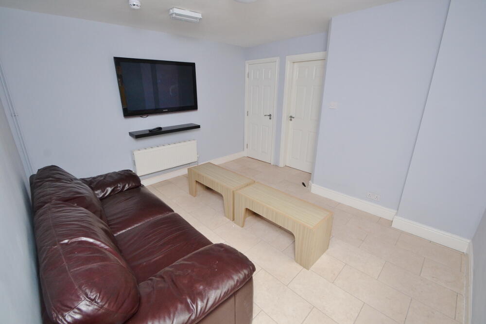 6 bed Detached for rent in Nottingham. From Nicholas Humphreys - Nottingham