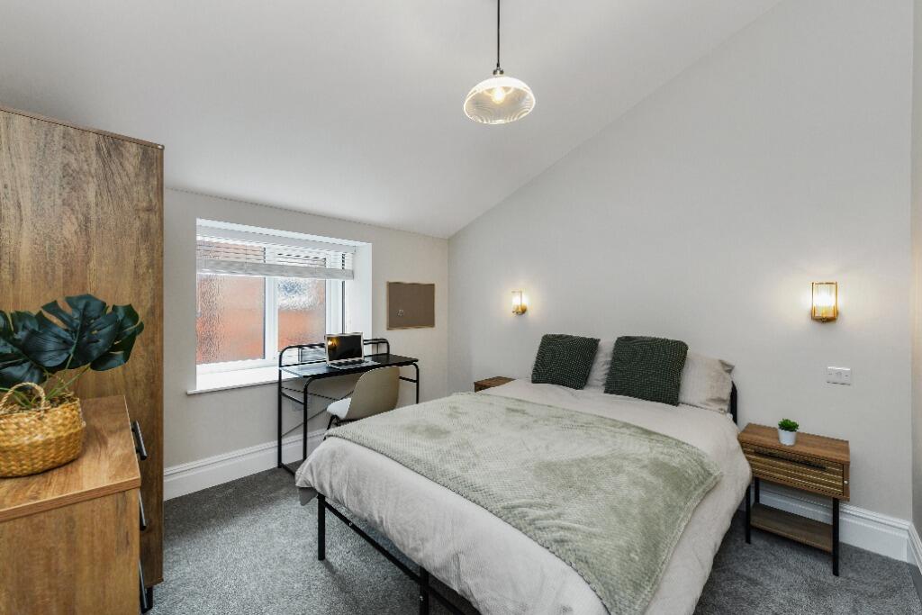 4 bed 1st Floor Flat for rent in West Bridgford. From Nicholas Humphreys - Nottingham