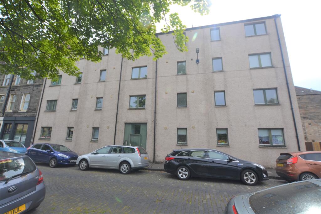 2 bed 1st Floor Flat for rent in Edinburgh. From Northwood - Edinburgh