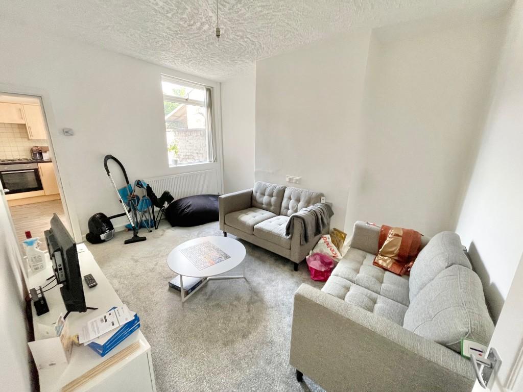 3 bed Mid Terraced House for rent in Charlestown. From The Property Man - Sale 3 bed Mid Terraced House for rent in Charlestown. From The Property Man - Sale