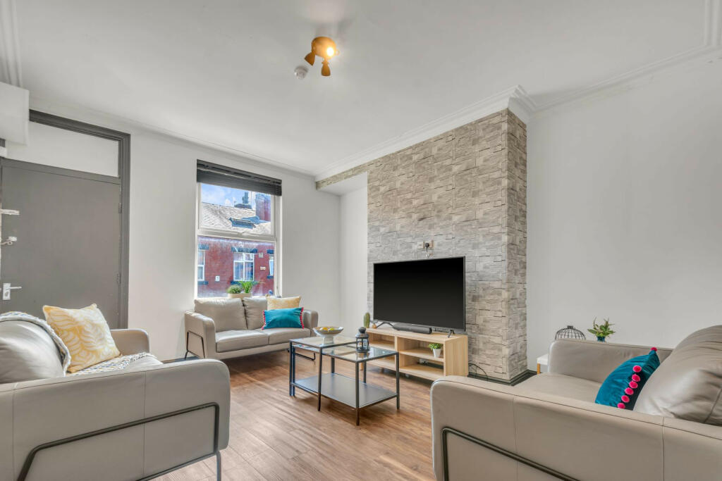 1 bed House Share for rent in Leeds. From Parklane - Headingley