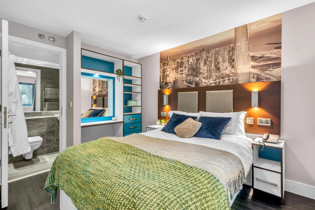 1 bed Private Halls for rent in Leeds. From Parklane - Headingley