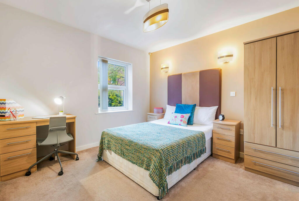 1 bed 1st Floor Flat for rent in Leeds. From Parklane - Headingley