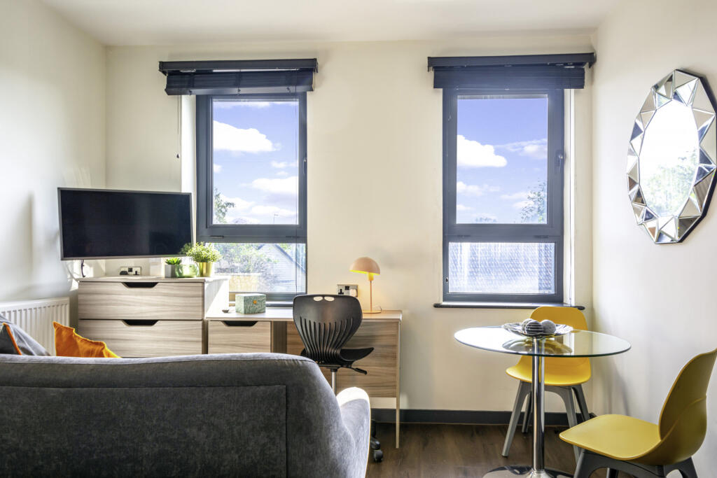 1 bed 1st Floor Flat for rent in Leeds. From Parklane - Headingley 1 bed 1st Floor Flat for rent in Leeds. From Parklane - Headingley