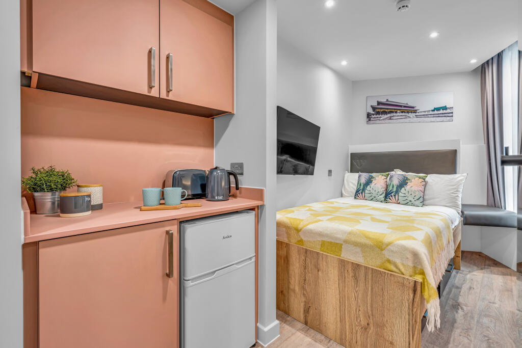 1 bed Private Halls for rent in Lincoln. From Parklane - Headingley