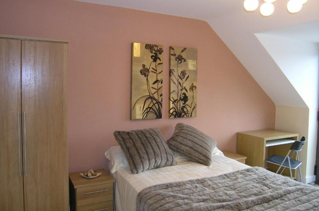 4 bed Detached for rent in Leeds. From Parklane - Headingley