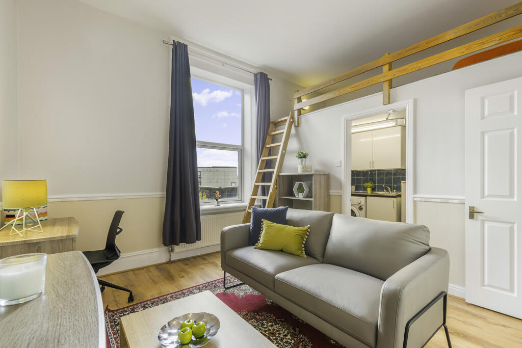 1 bed 1st Floor Flat for rent in Leeds. From Parklane - Headingley