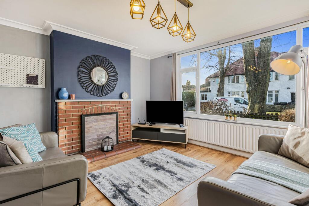 1 bed House Share for rent in Leeds. From Parklane - Headingley 1 bed House Share for rent in Leeds. From Parklane - Headingley