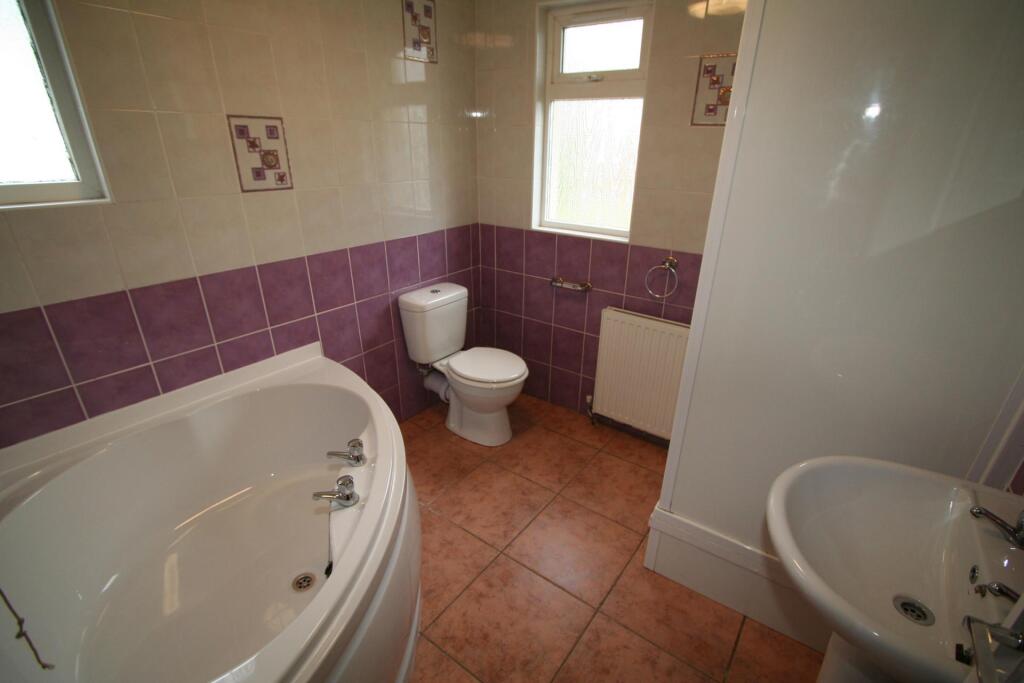 1 bed House Share for rent in Leeds. From Parklane - Headingley 1 bed House Share for rent in Leeds. From Parklane - Headingley
