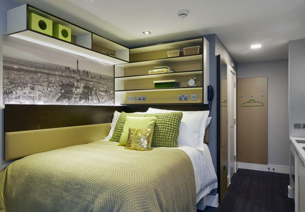 1 bed Private Halls for rent in Leeds. From Parklane - Headingley 1 bed Private Halls for rent in Leeds. From Parklane - Headingley