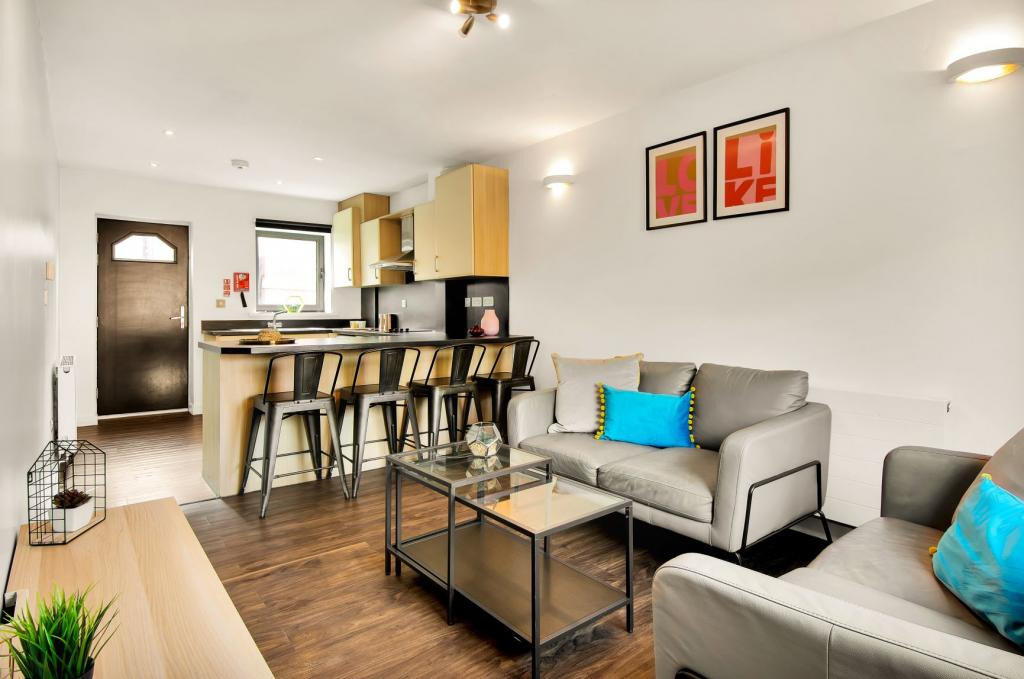 4 bed Detached for rent in Leeds. From Parklane - Headingley 4 bed Detached for rent in Leeds. From Parklane - Headingley