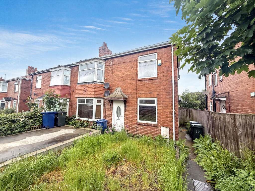 2 bed 1st Floor Flat for rent in Callerton. From Pattinson Estate Agents - West Road