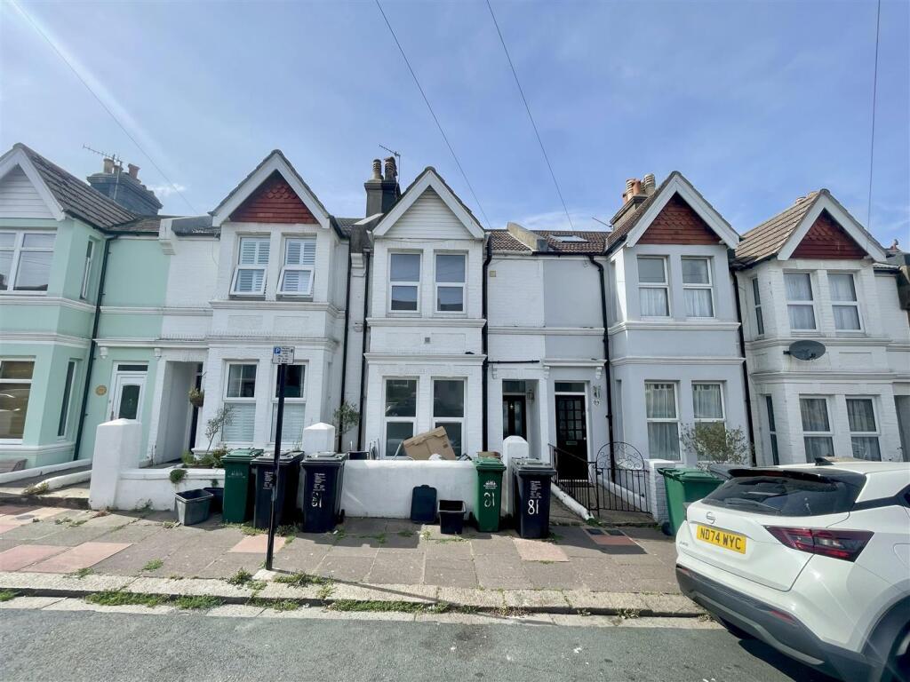 6 bed House Share for rent in Ovingdean. From Pavilion Properties - Brighton