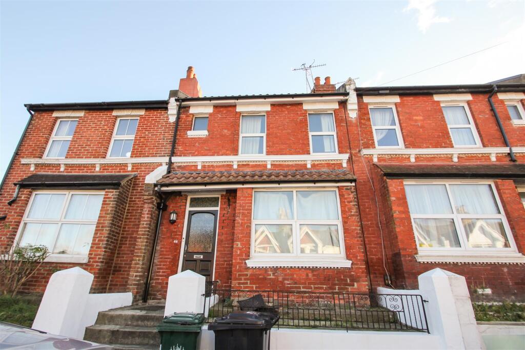 4 bed House Share for rent in Ovingdean. From Pavilion Properties - Brighton 4 bed House Share for rent in Ovingdean. From Pavilion Properties - Brighton