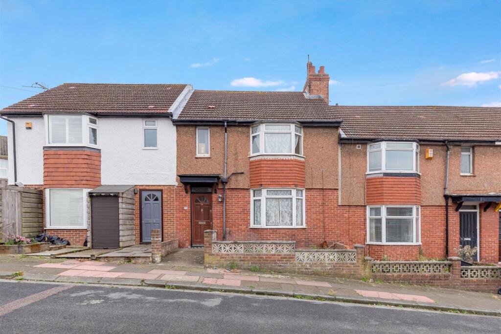 4 bed Detached for rent in Ovingdean. From Pavilion Properties - Brighton