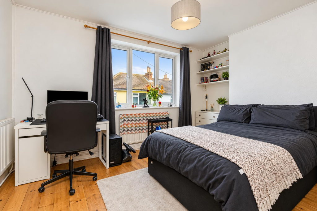 4 bed End of Terrace for rent in Ovingdean. From Pavilion Properties - Brighton