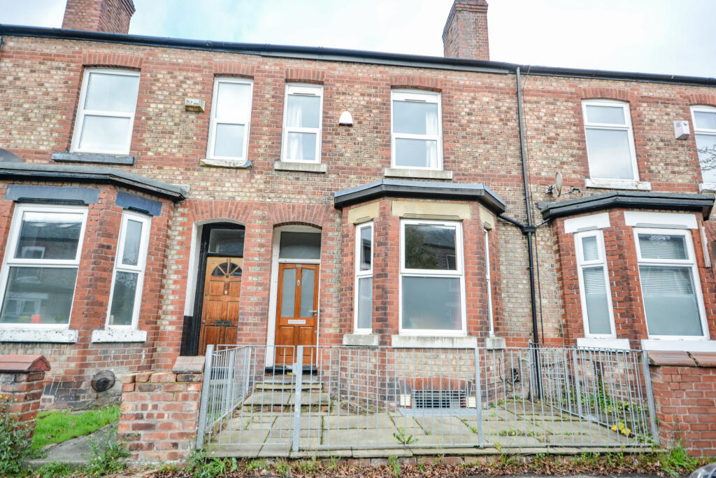 5 bed House Share for rent in Gatley. From Philip Ellis Properties Limited - Whitefield 5 bed House Share for rent in Gatley. From Philip Ellis Properties Limited - Whitefield