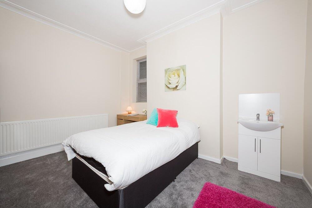 1 bed House Share for rent in Leeds. From Pickard Leeds Limited - Leeds 1 bed House Share for rent in Leeds. From Pickard Leeds Limited - Leeds