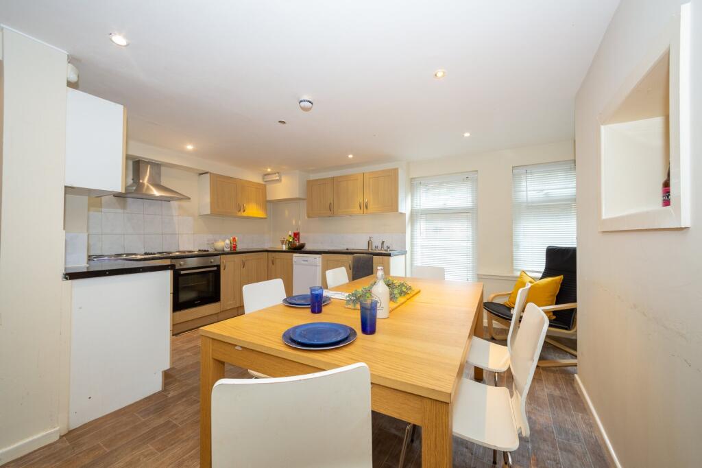 7 bed House Share for rent in Leeds. From Pickard Leeds Limited - Leeds 7 bed House Share for rent in Leeds. From Pickard Leeds Limited - Leeds