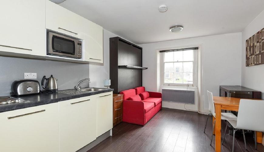 4 bed 1st Floor Flat for rent in London. From Portico - Camden