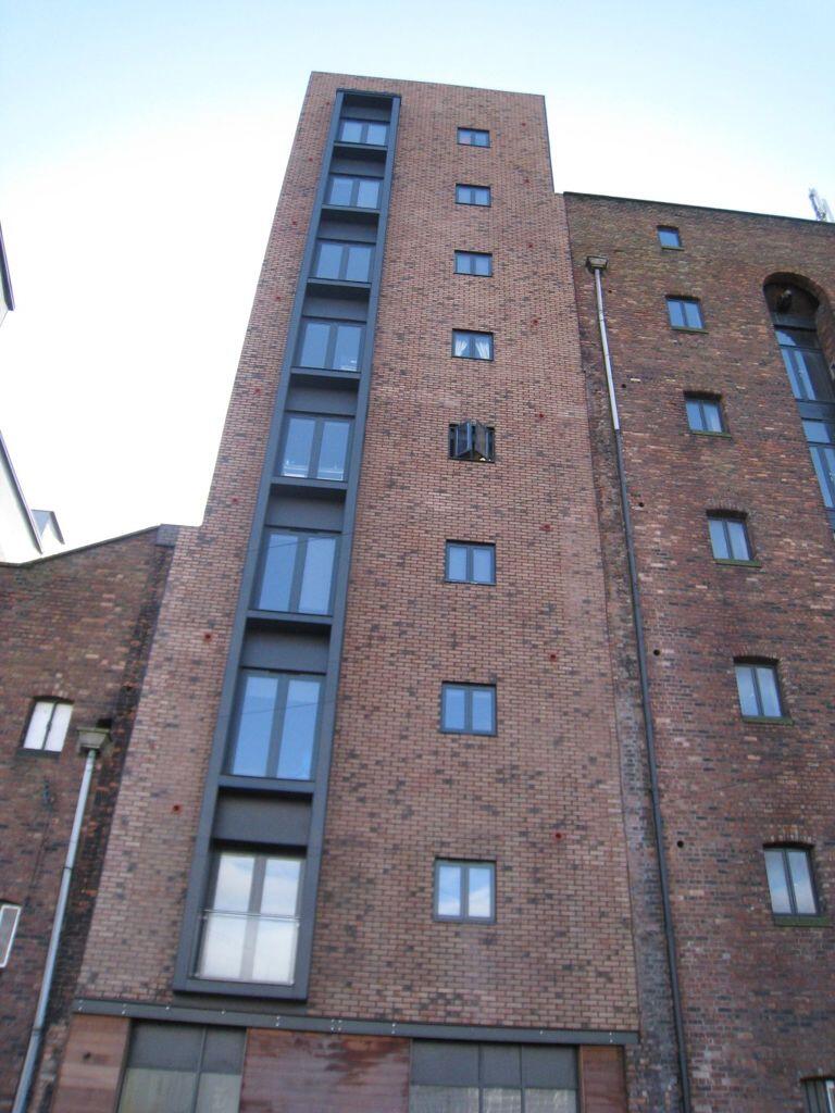 4 bed Studio for rent in Liverpool. From R House Lettings - Liverpool 4 bed Studio for rent in Liverpool. From R House Lettings - Liverpool