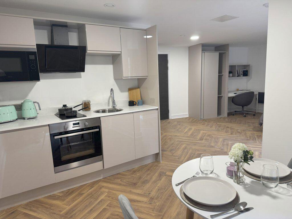 1 bed Apartment for rent in Liverpool. From R House Lettings - Liverpool