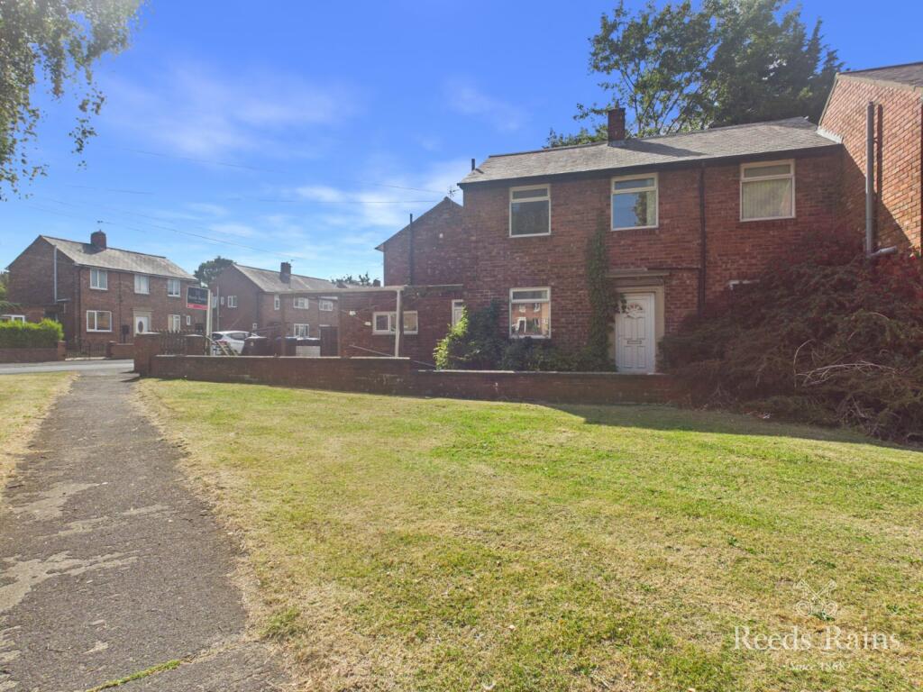 3 bed Mid Terraced House for rent in Durham. From Reeds Rains - Durham City