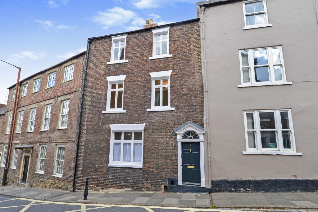 4 bed Mid Terraced House for rent in Durham. From Reeds Rains - Durham City