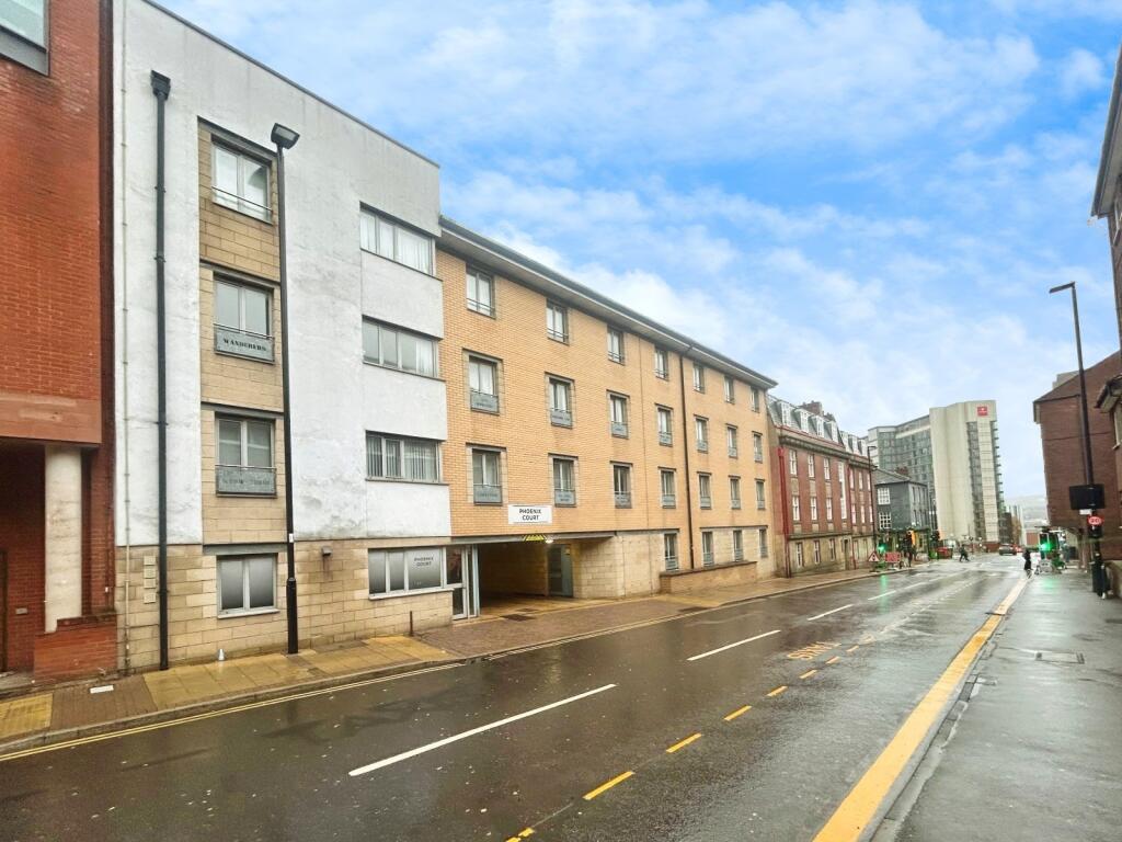 2 bed Apartment for rent in Sheffield. From Reeds Rains - Sheffield City Living
