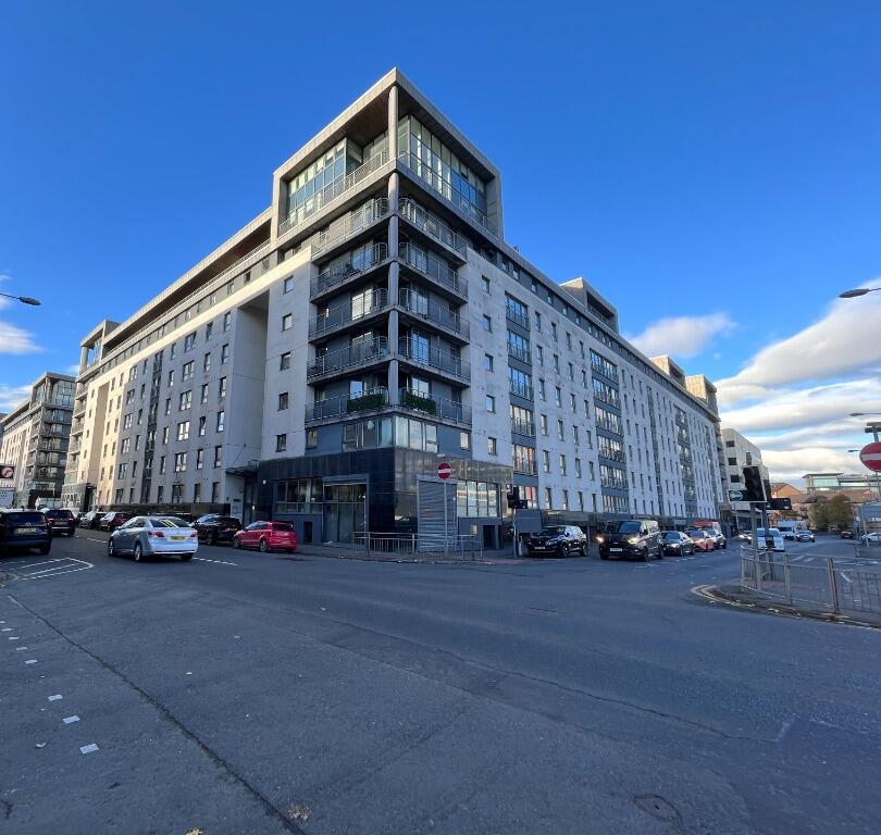 2 bed 1st Floor Flat for rent in Glasgow. From ritehome - Glasgow