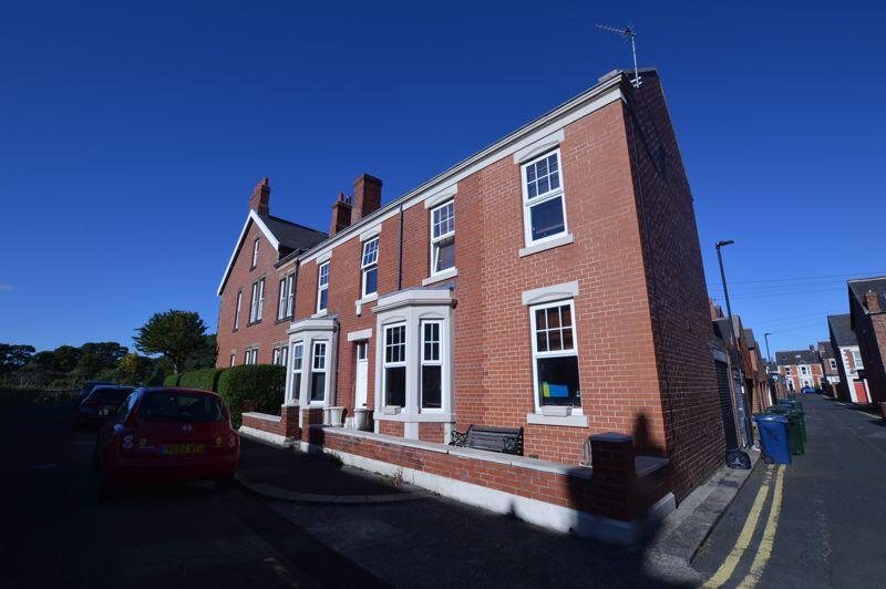 9 bed House (unspecified) for rent in Newcastle upon Tyne. From Rook Matthews Sayer - Jesmond