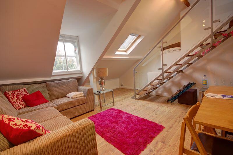 3 bed 1st Floor Flat for rent in Newcastle upon Tyne. From Rook Matthews Sayer - Jesmond