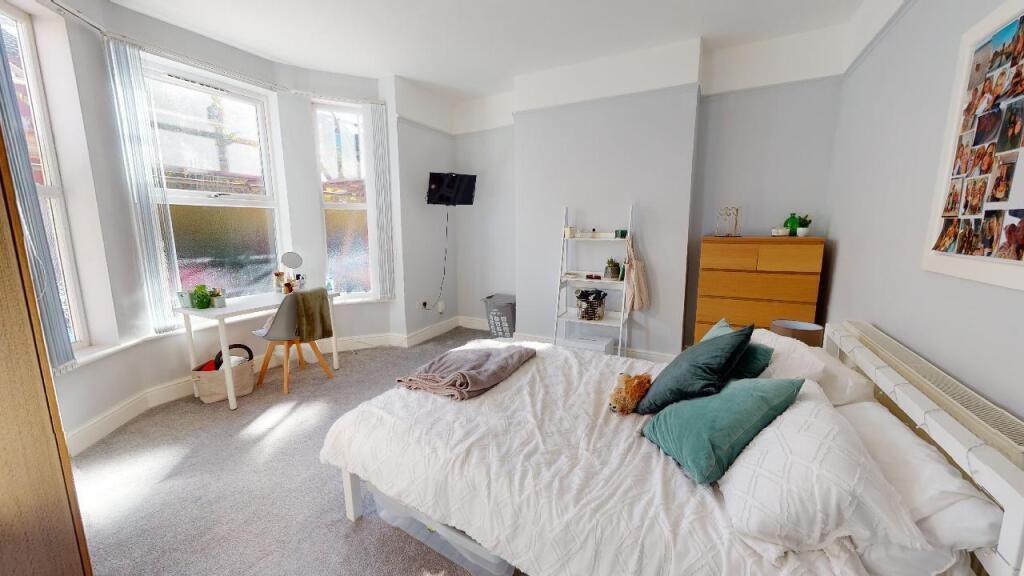 5 bed Detached for rent in Liverpool. From Rooms4u - Liverpool