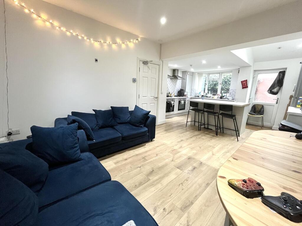 9 bed Detached for rent in Liverpool. From Rooms4u - Liverpool 9 bed Detached for rent in Liverpool. From Rooms4u - Liverpool